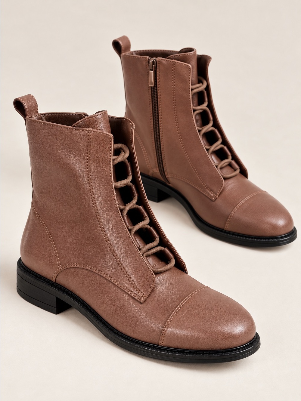 NWT Chelsea & Violet Gia Brown Leather Lace Up Combat Ankle Boots Sz 7